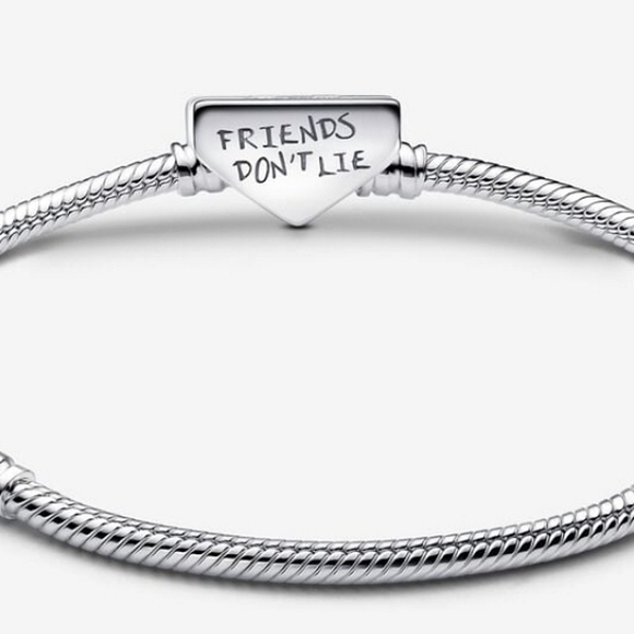 Authentic NEW Pandora Netflix Stranger Things Clasp Snake Chain Bracelet - Picture 5 of 10
